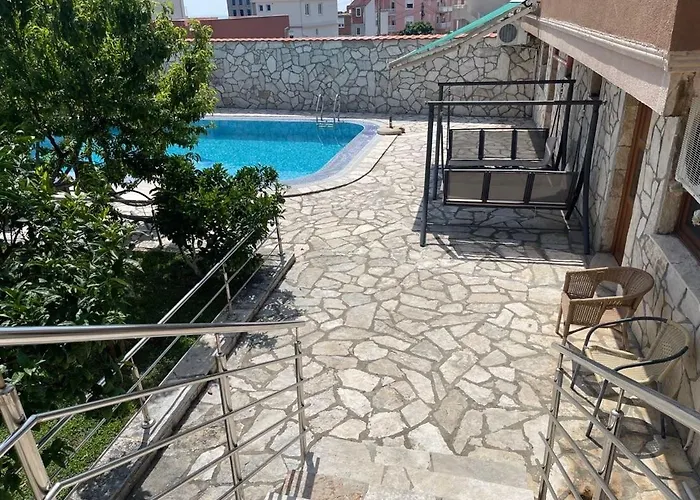 Akapulco2 Apartments