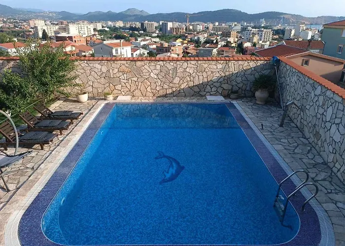 Akapulco2 Apartments